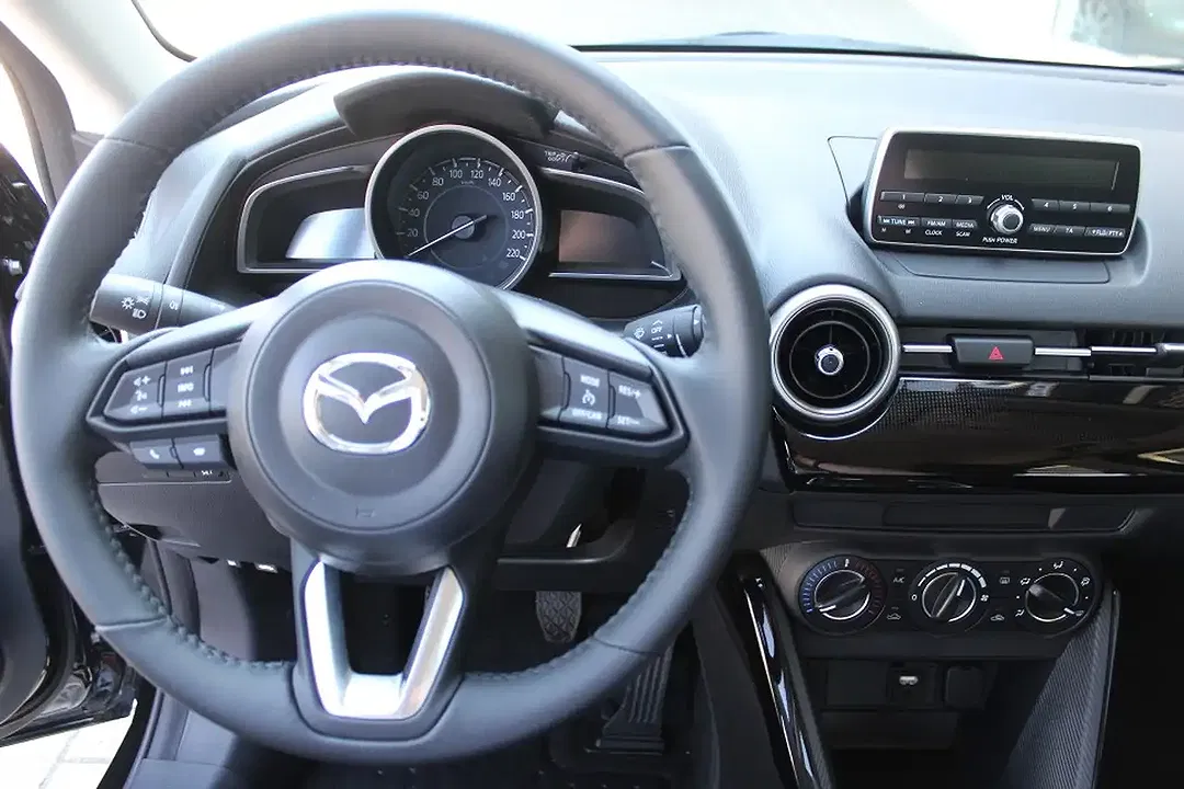 Mazda 2 Centre-Line - foto 15