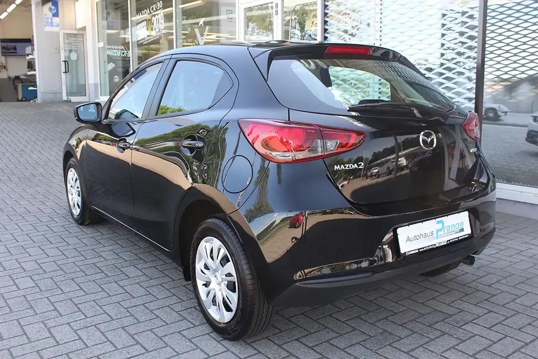 Mazda 2 - Thumbnail 3
