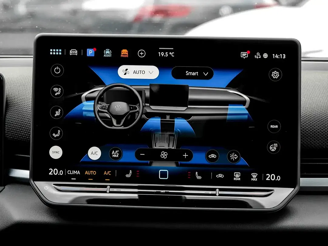 Volkswagen T-Roc - Thumbnail 8