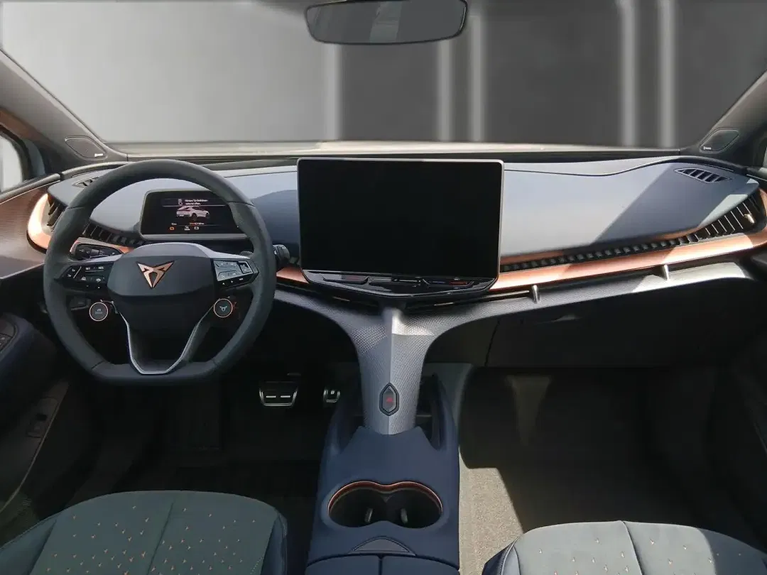 CUPRA Tavascan - Thumbnail 11