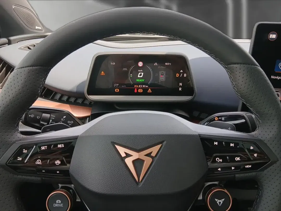 CUPRA Tavascan - Thumbnail 12