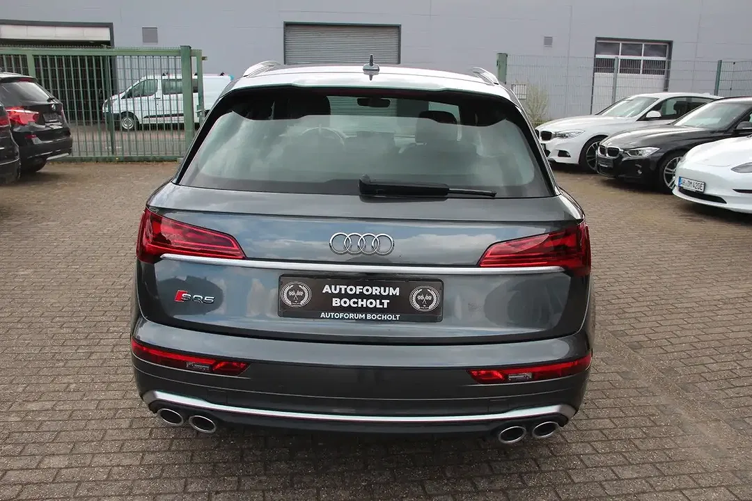 Audi SQ5 - Thumbnail 5