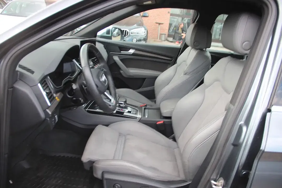 Audi SQ5 - Thumbnail 7