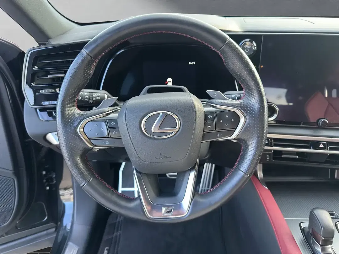 Lexus RX 500h - Thumbnail 10