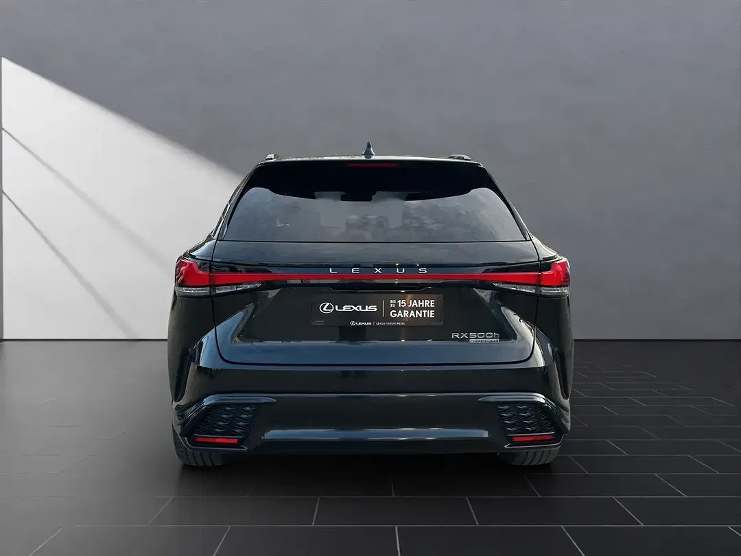 Lexus RX 500h - Thumbnail 4