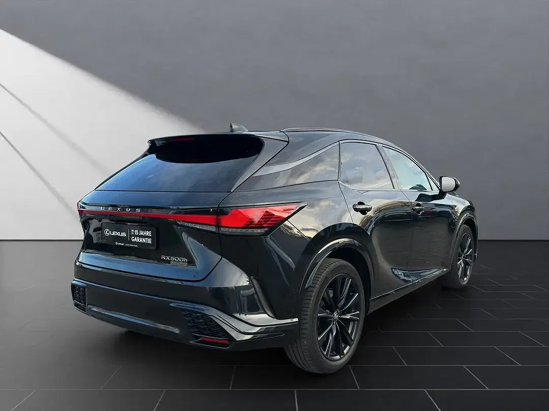 Lexus RX 500h - Thumbnail 5