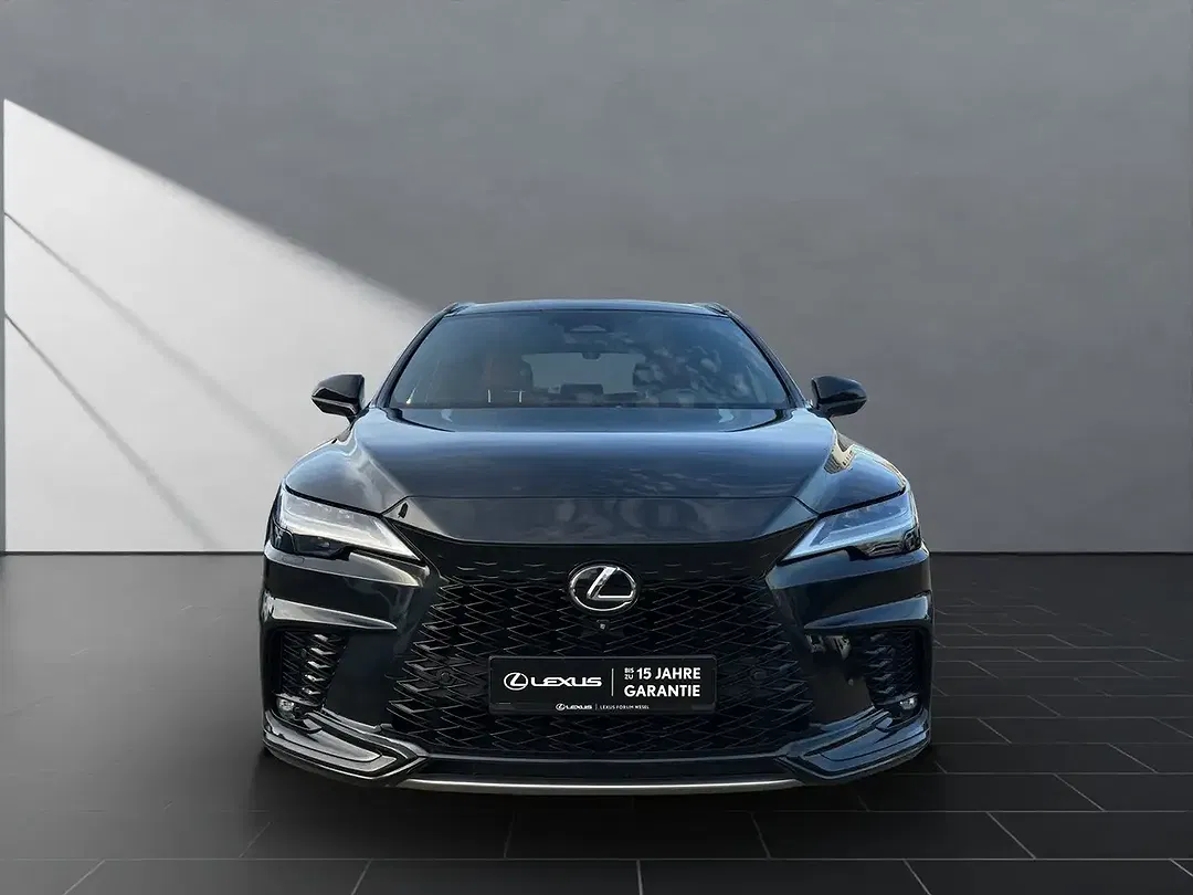 Lexus RX 500h - Thumbnail 8