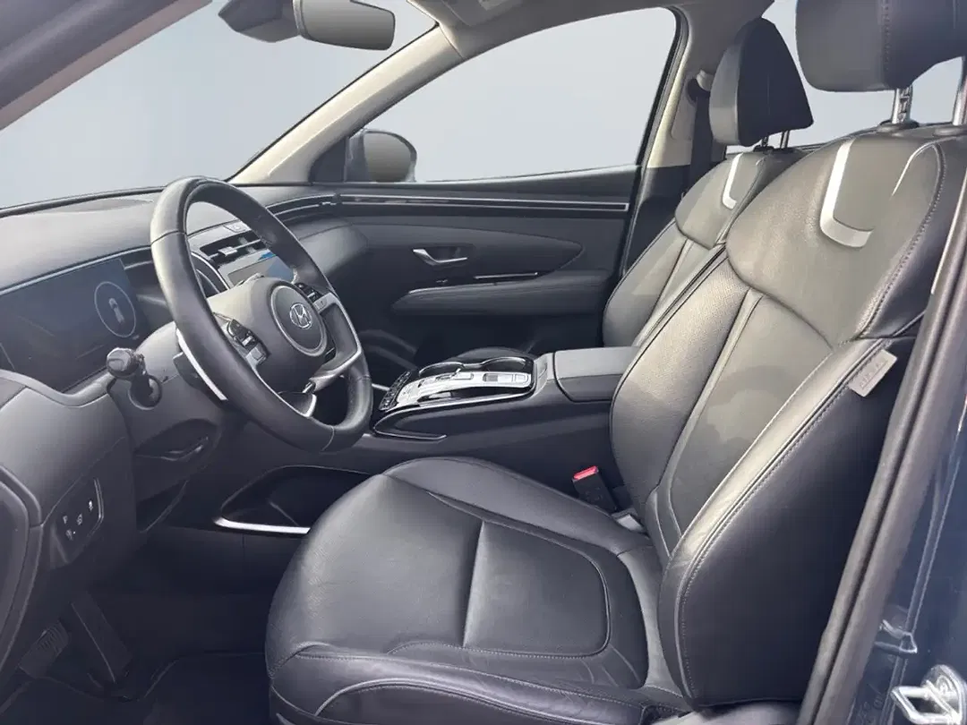Hyundai TUCSON - Thumbnail 9