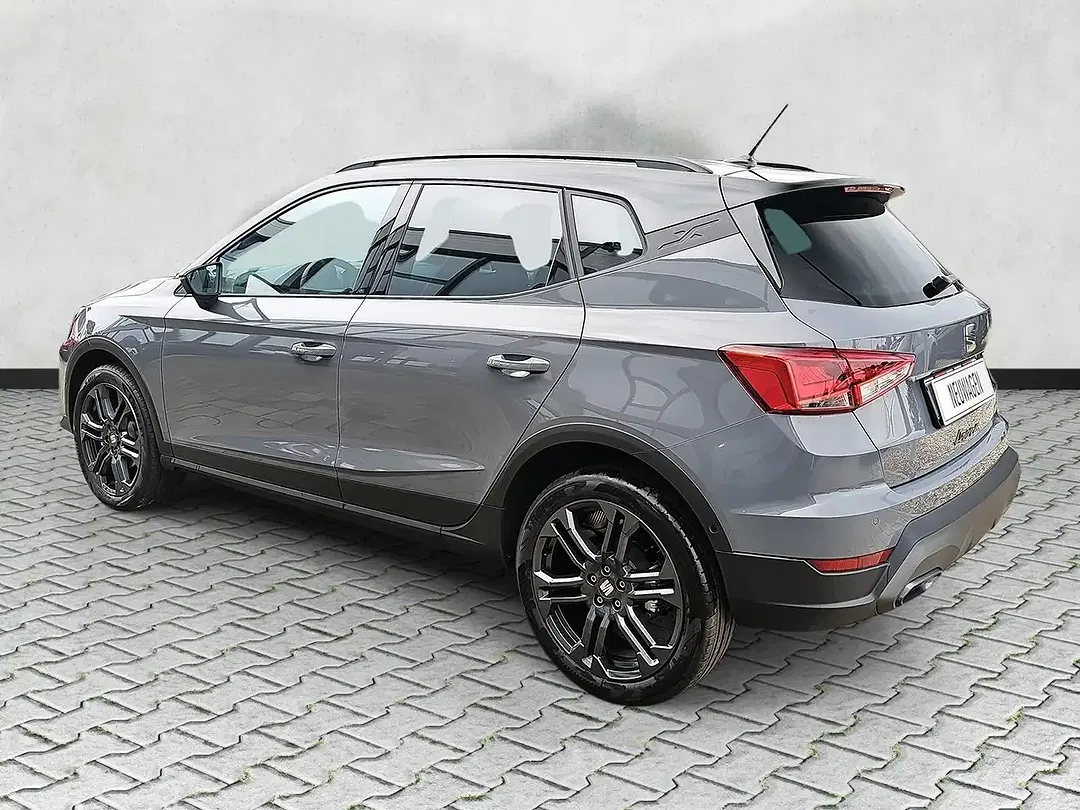 SEAT Arona - Thumbnail 5