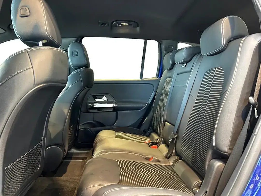 Mercedes-Benz GLB 200 - Thumbnail 10