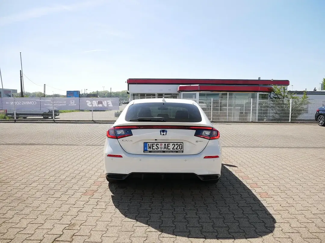 Honda Civic - Thumbnail 8