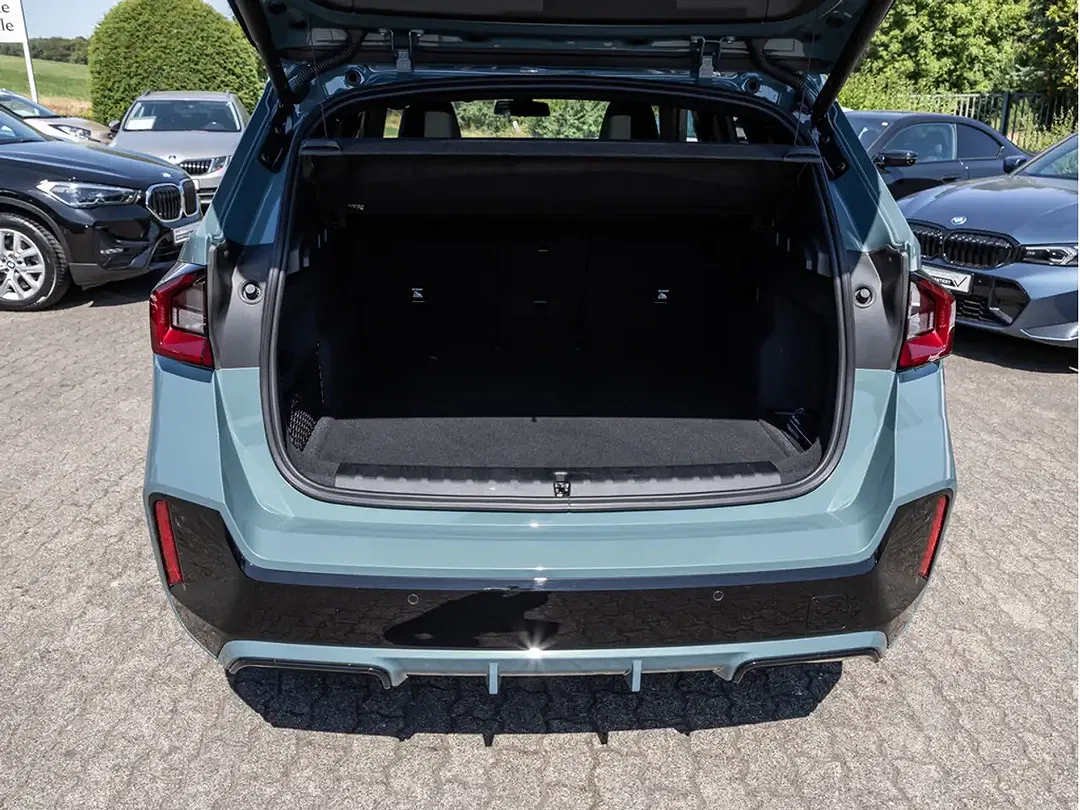 BMW X1 - Thumbnail 10