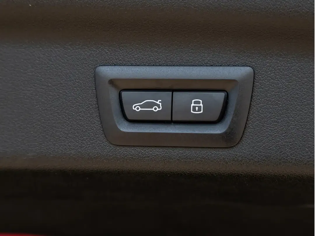BMW X1 - Thumbnail 11