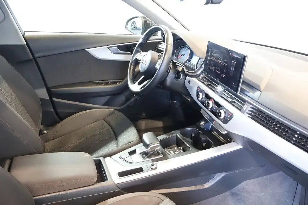 Audi A4 - Thumbnail 13