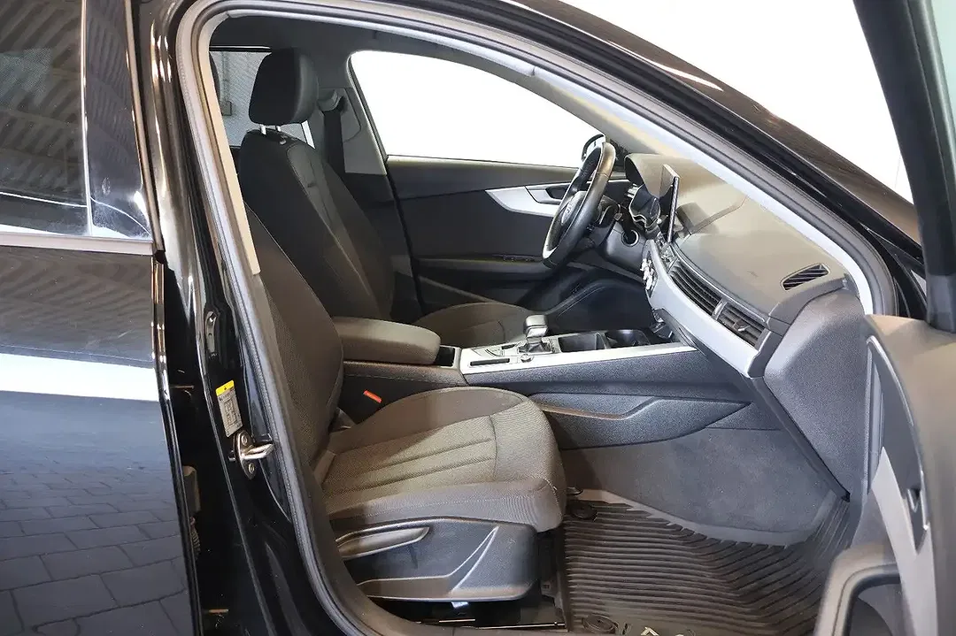 Audi A4 - Thumbnail 14