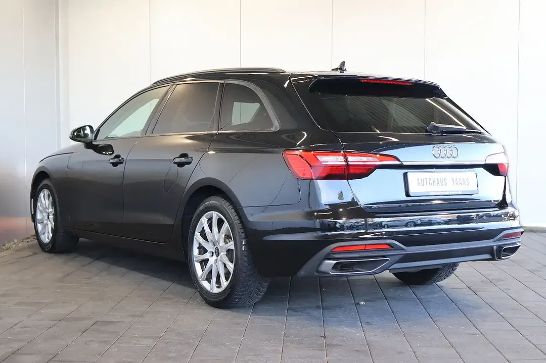 Audi A4 - Thumbnail 6