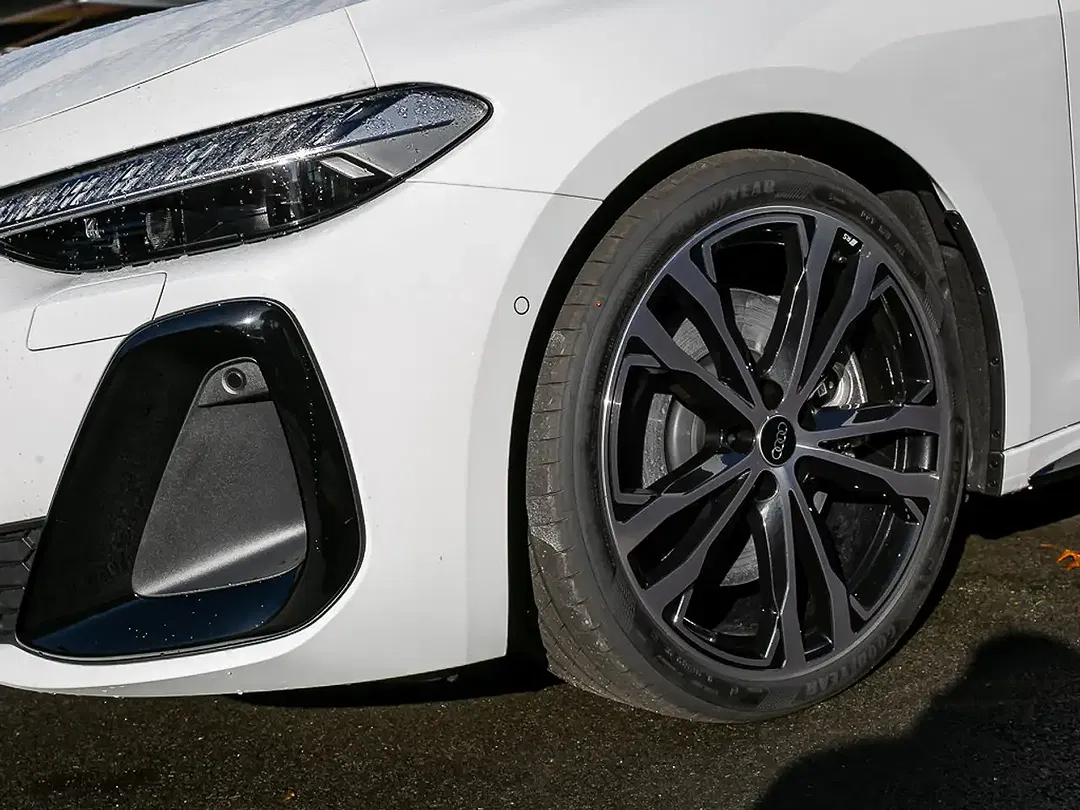 Audi A5 - Thumbnail 4