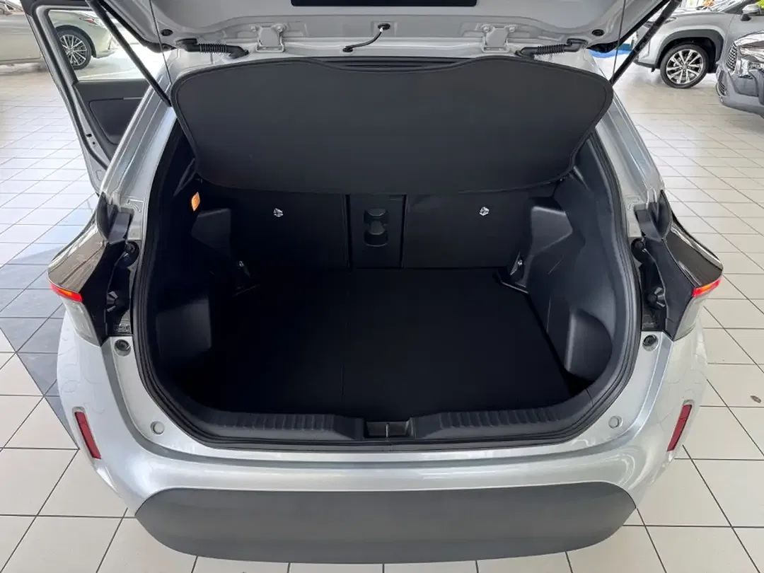 Toyota Yaris Cross - Thumbnail 11