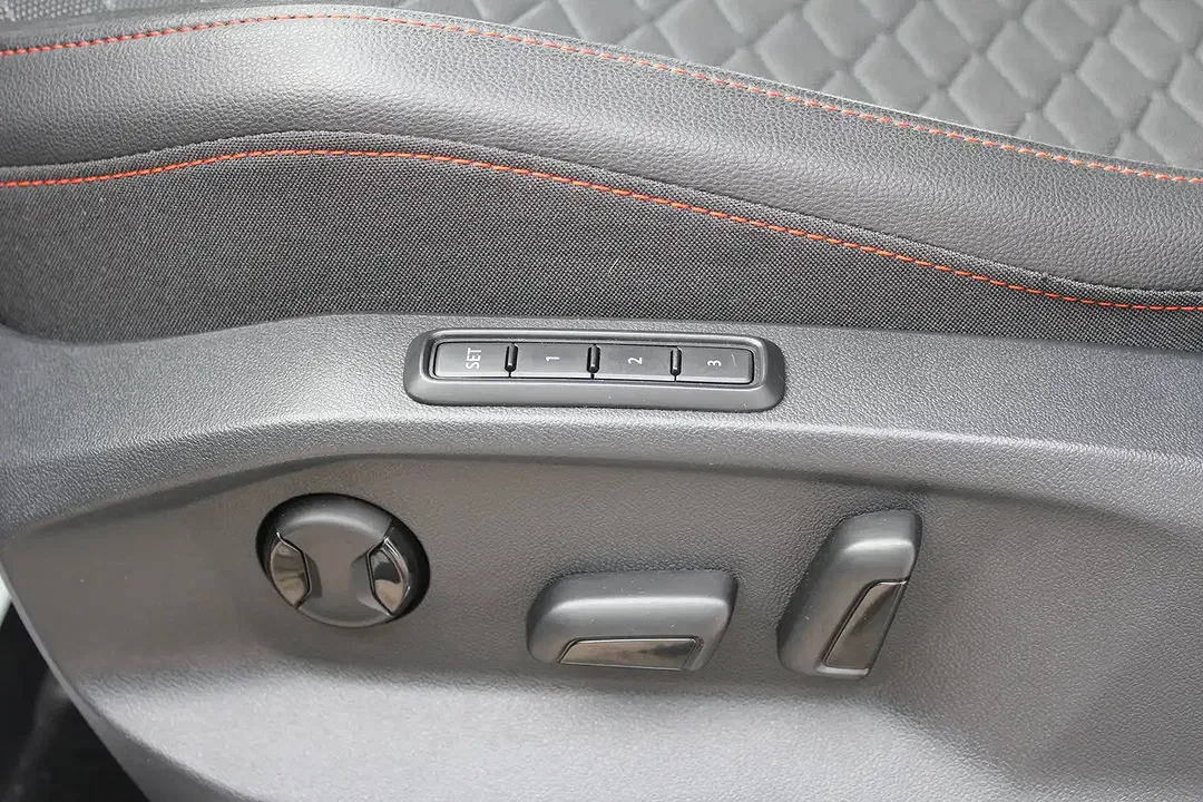 SEAT Tarraco - Thumbnail 12