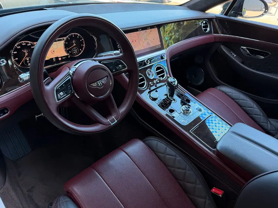 Bentley Continental GT - Thumbnail 3