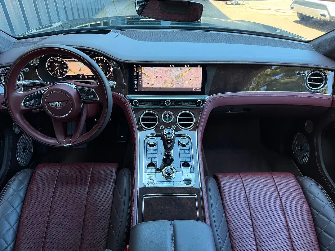 Bentley Continental GT - Thumbnail 4