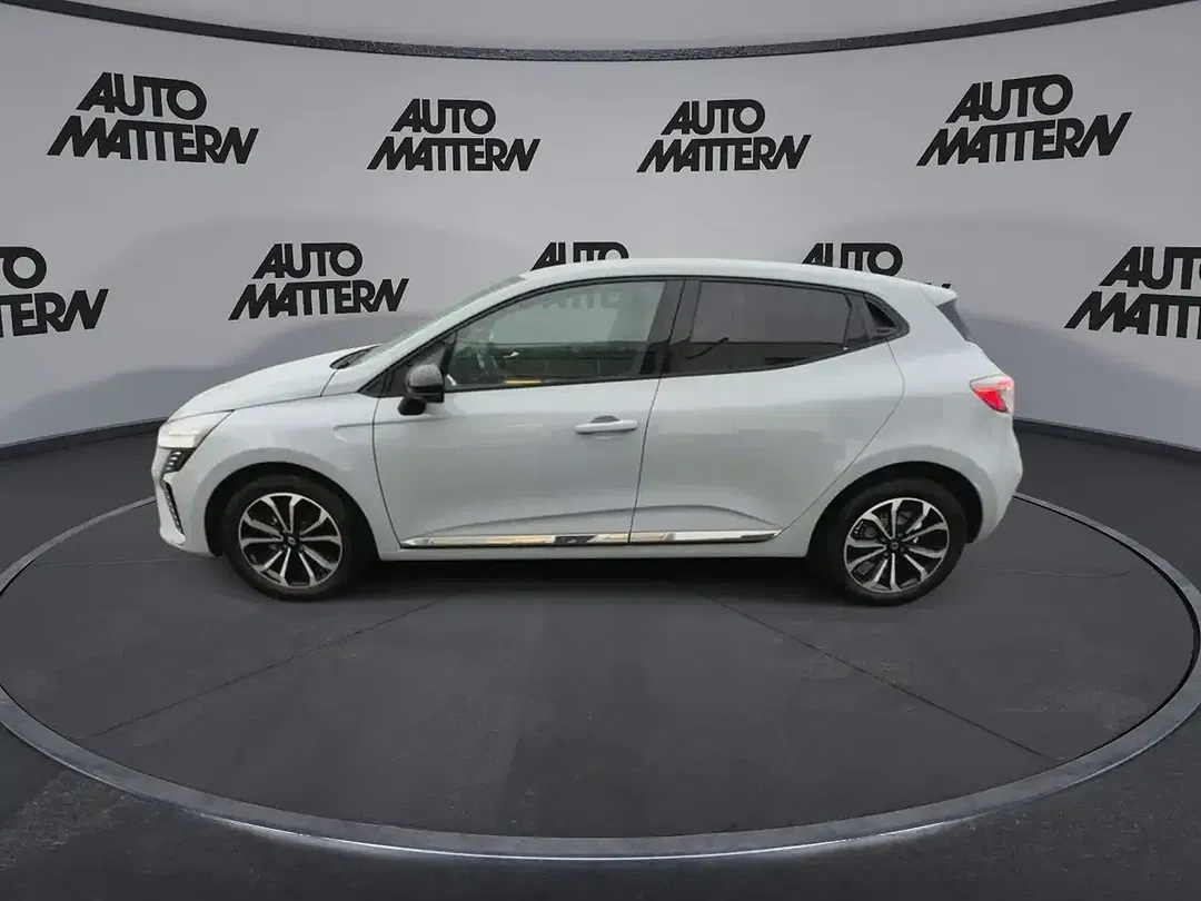 Renault Clio - Thumbnail 4