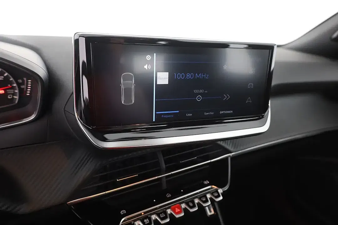 Peugeot 2008 - Thumbnail 26