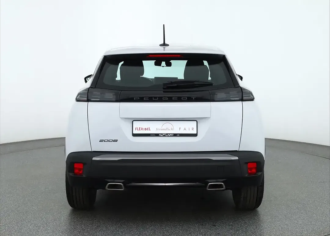 Peugeot 2008 - Thumbnail 4