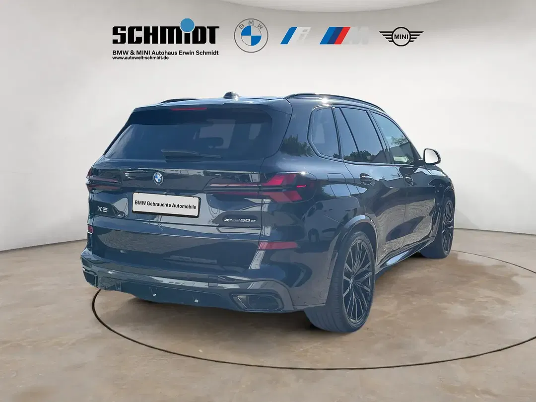 BMW X5 - Thumbnail 6
