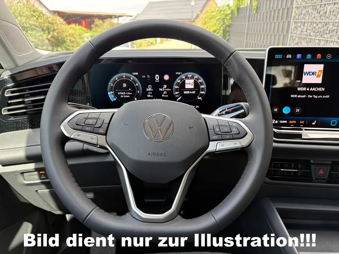Volkswagen Tiguan - Thumbnail 9