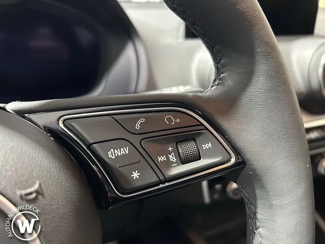 Audi Q2 - Thumbnail 17