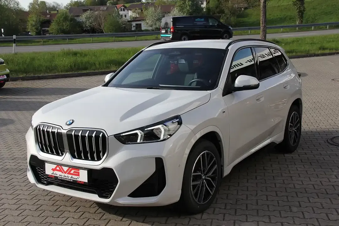 BMW X1 AUT sDrive M Sport - foto 1