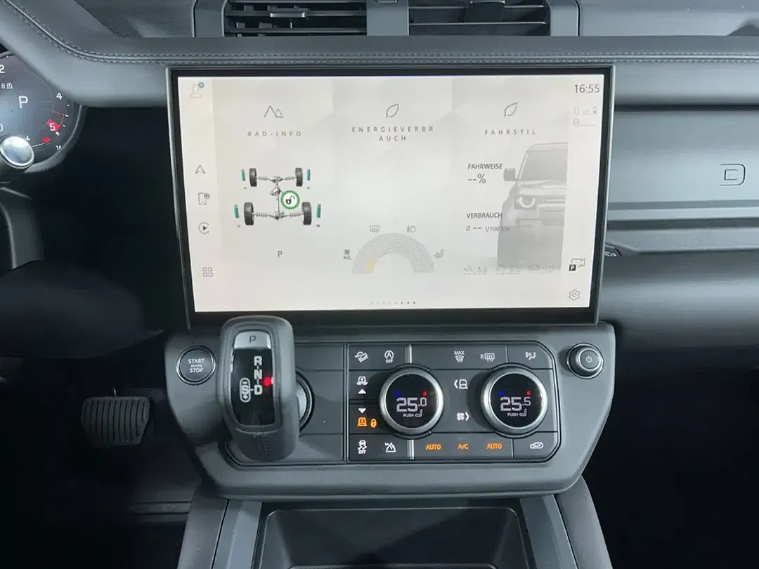 Land Rover Defender - Thumbnail 12