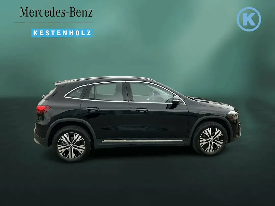 Mercedes-Benz GLA 200 - Thumbnail 4