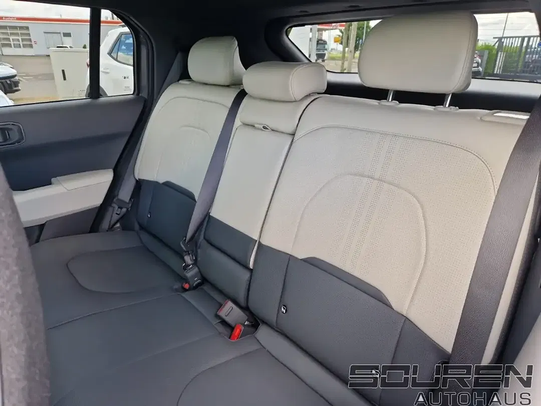 Kia EV3 - Thumbnail 13