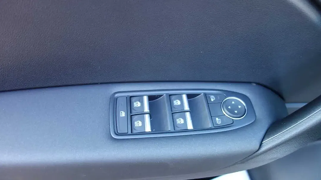 Mitsubishi ASX - Thumbnail 11