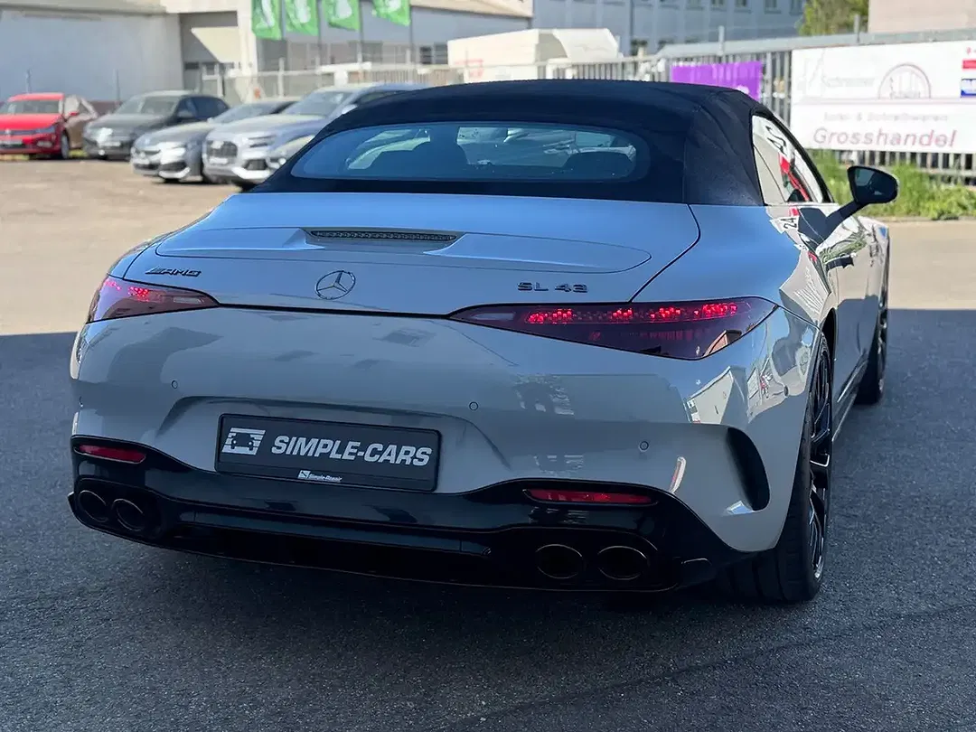 Mercedes-Benz SL 43 AMG Night - foto 23