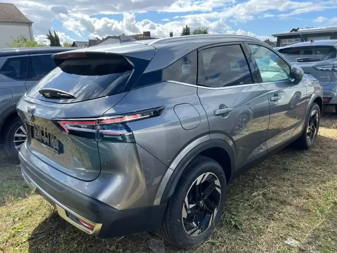 Nissan Qashqai - Thumbnail 5