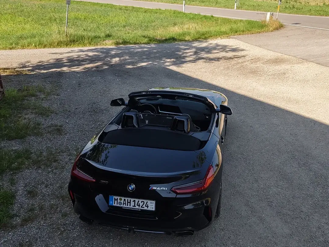 BMW Z4 - Thumbnail 12