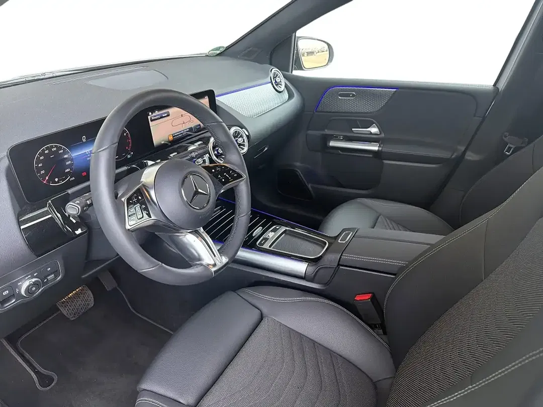 Mercedes-Benz B 200 - Thumbnail 9