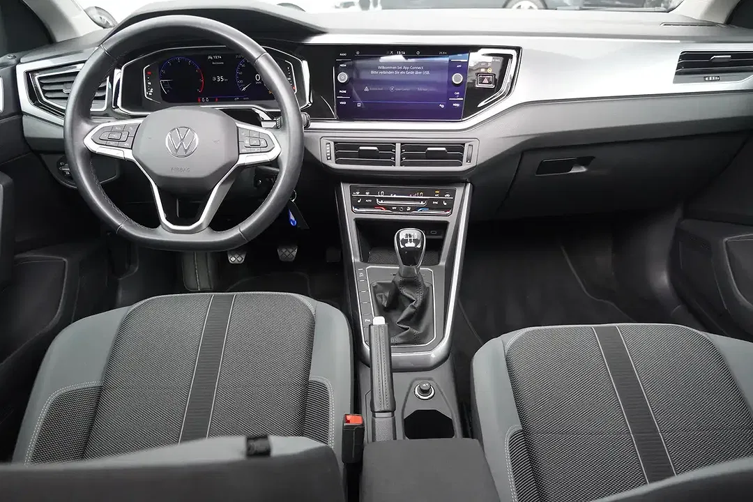 Volkswagen Polo - Thumbnail 13