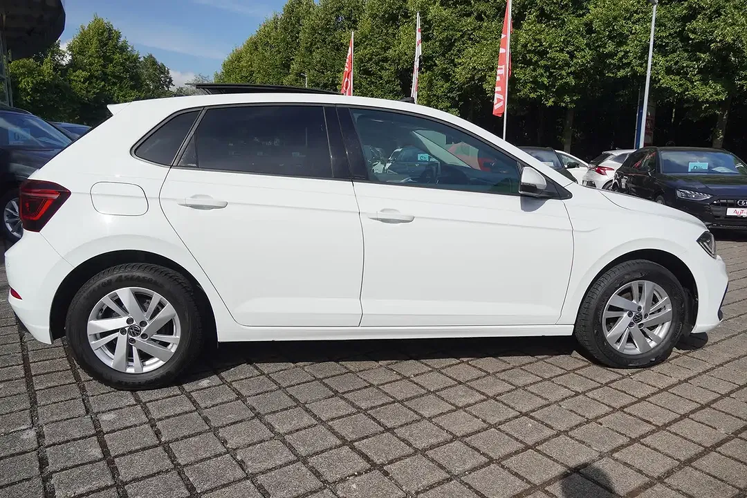Volkswagen Polo - Thumbnail 8