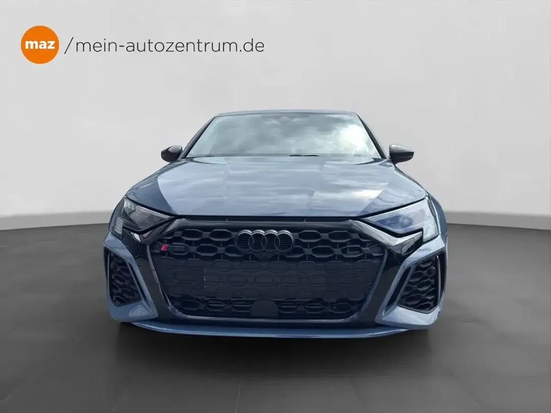 Audi RS3 2.5 TFSI quattro Matrix LED Sportback - foto 2