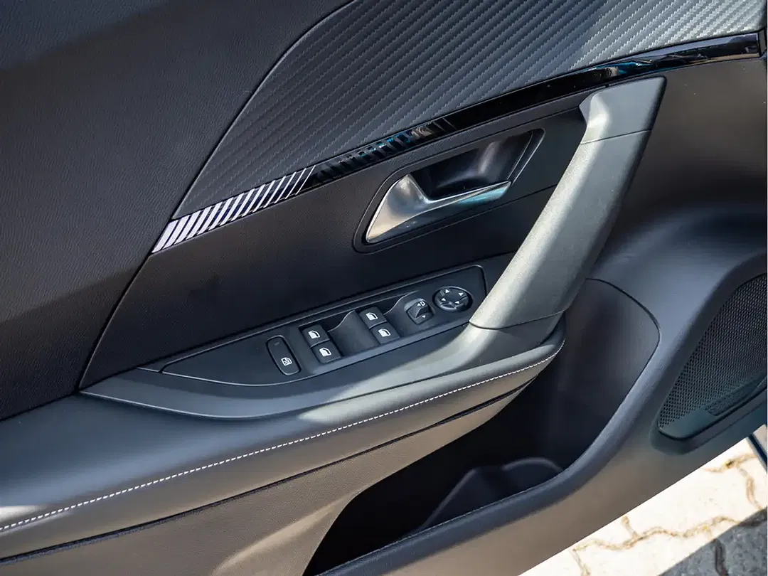 Peugeot 2008 - Thumbnail 14