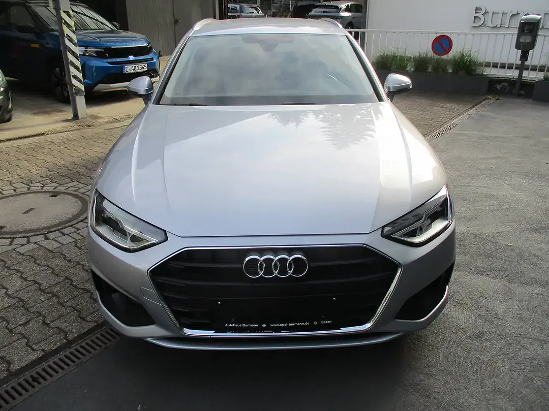 Audi A4 - Thumbnail 5