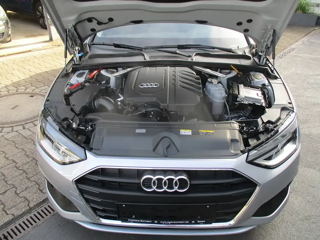 Audi A4 - Thumbnail 6