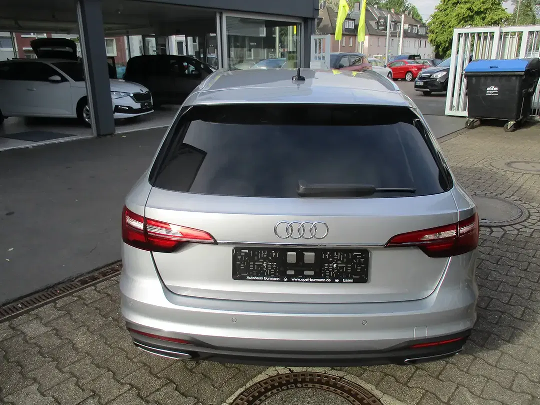 Audi A4 - Thumbnail 7