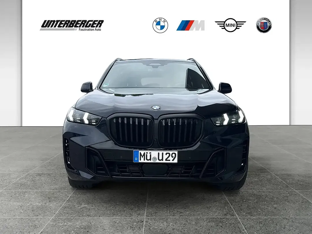 BMW X5 - Thumbnail 2