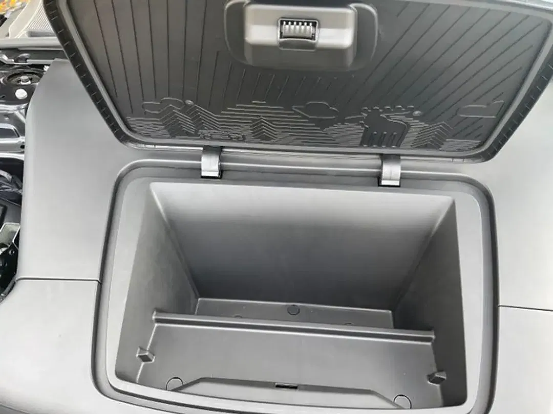 Volvo EX30 - Thumbnail 14
