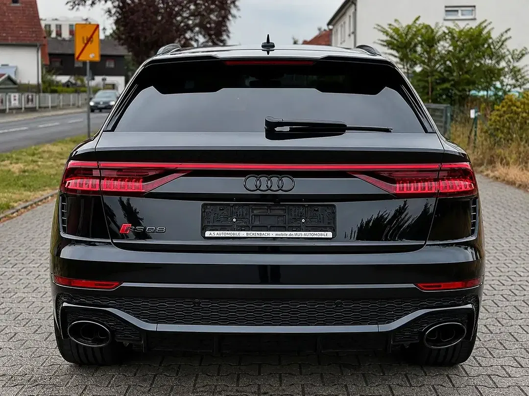 Audi RS Q8 - Thumbnail 8
